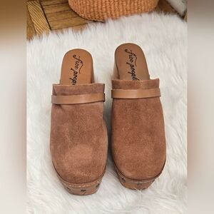 Free People Tan Suede Mules